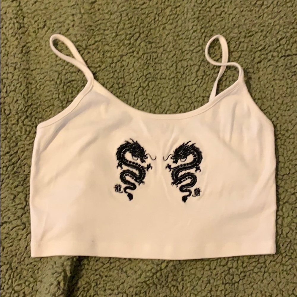 Cropped urban outfitters embroidered dragon tank